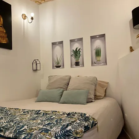 Apartment Secret , Cathedrale Saint Benigne Au Calme