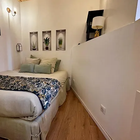 Apartamento Secret , Cathédrale Saint Benigne Au Calme *